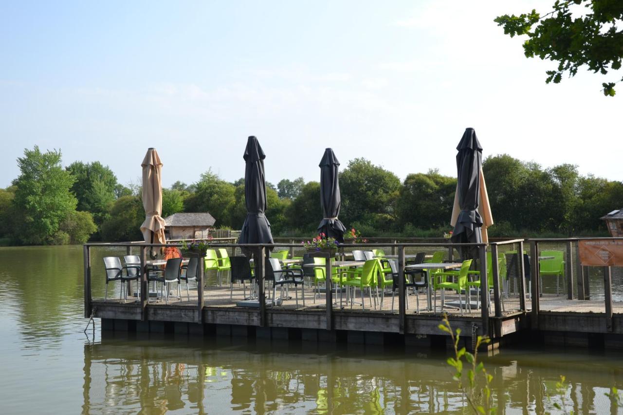 Village Flottant De Pressac Ngoại thất bức ảnh